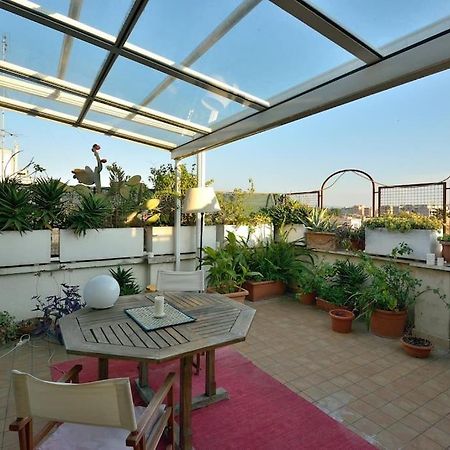 Super Sunny Penthouse With Terrace Lägenhet Rom Exteriör bild